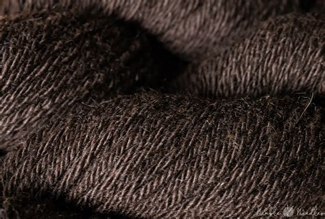  Yarns From Yak Wool: Unveiling the Secrets of This Luxurious Fiber!